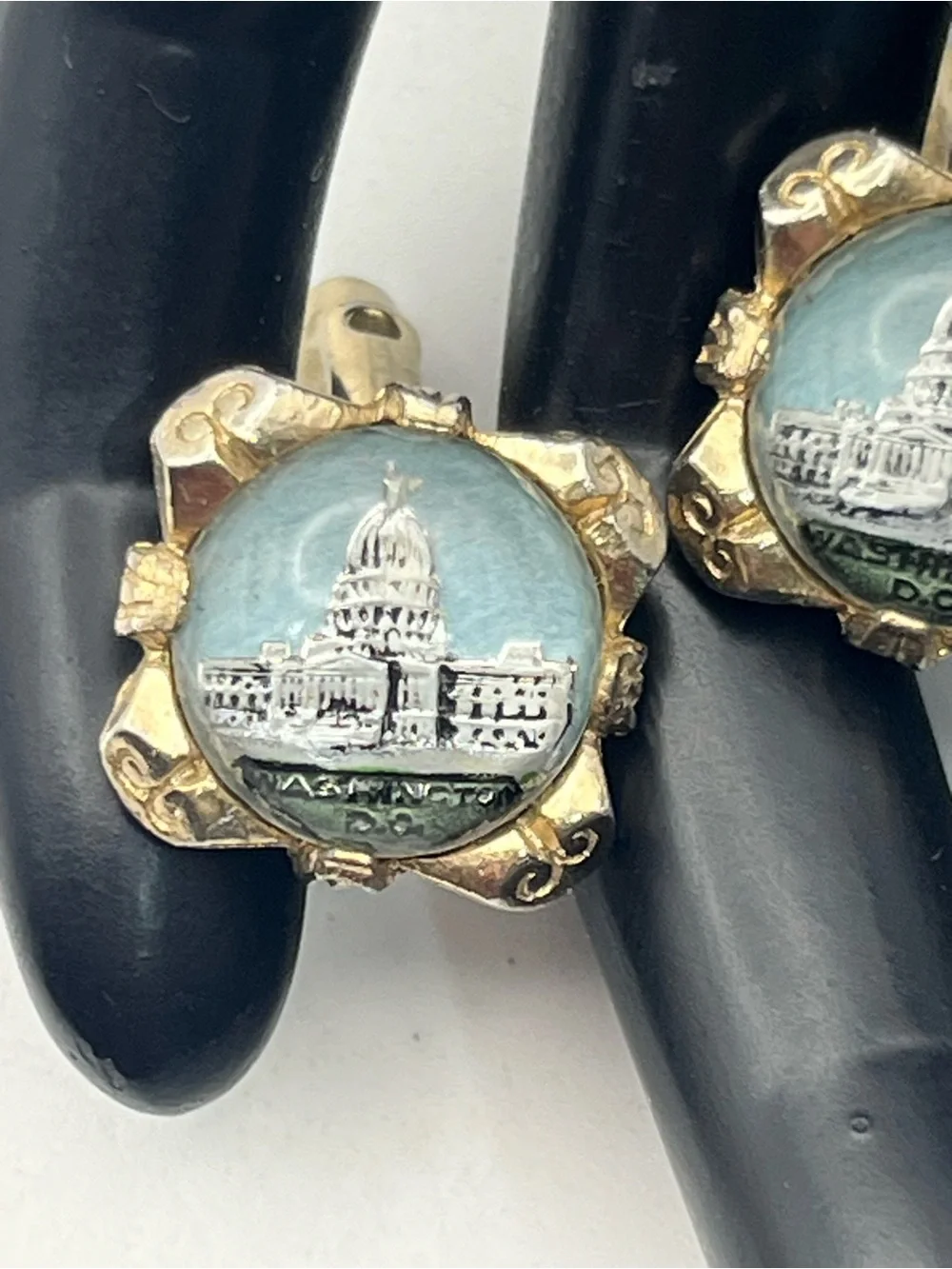 Washington DC Capitol Building reverse painting gold tone cufflinks vintage